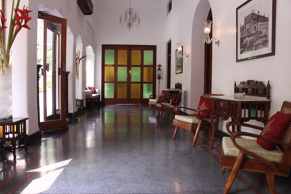 Saraca Hotel Lucknow Exterior foto